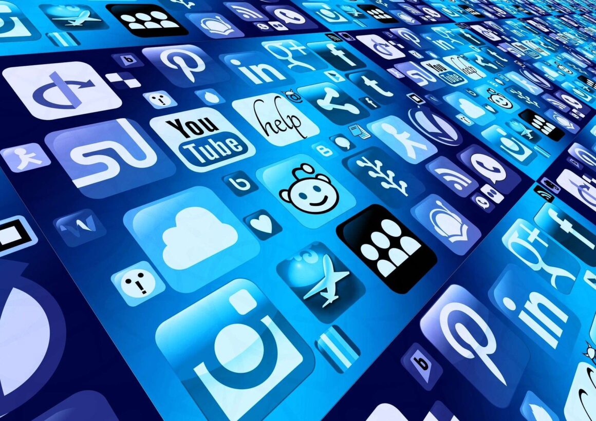 Social media creates echo chambers that reinforce polarizing opinions. And most people don't even realize this is happening to them.
