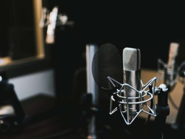 microphone - recording equipment