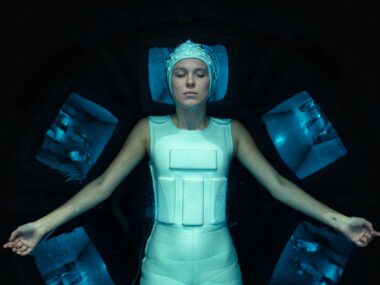 Eleven inside the tank for the Nina Project in Stranger Things 4