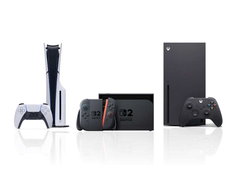 from left to right Playstation 5, Nintendo Switch 2 and Xbox Series X