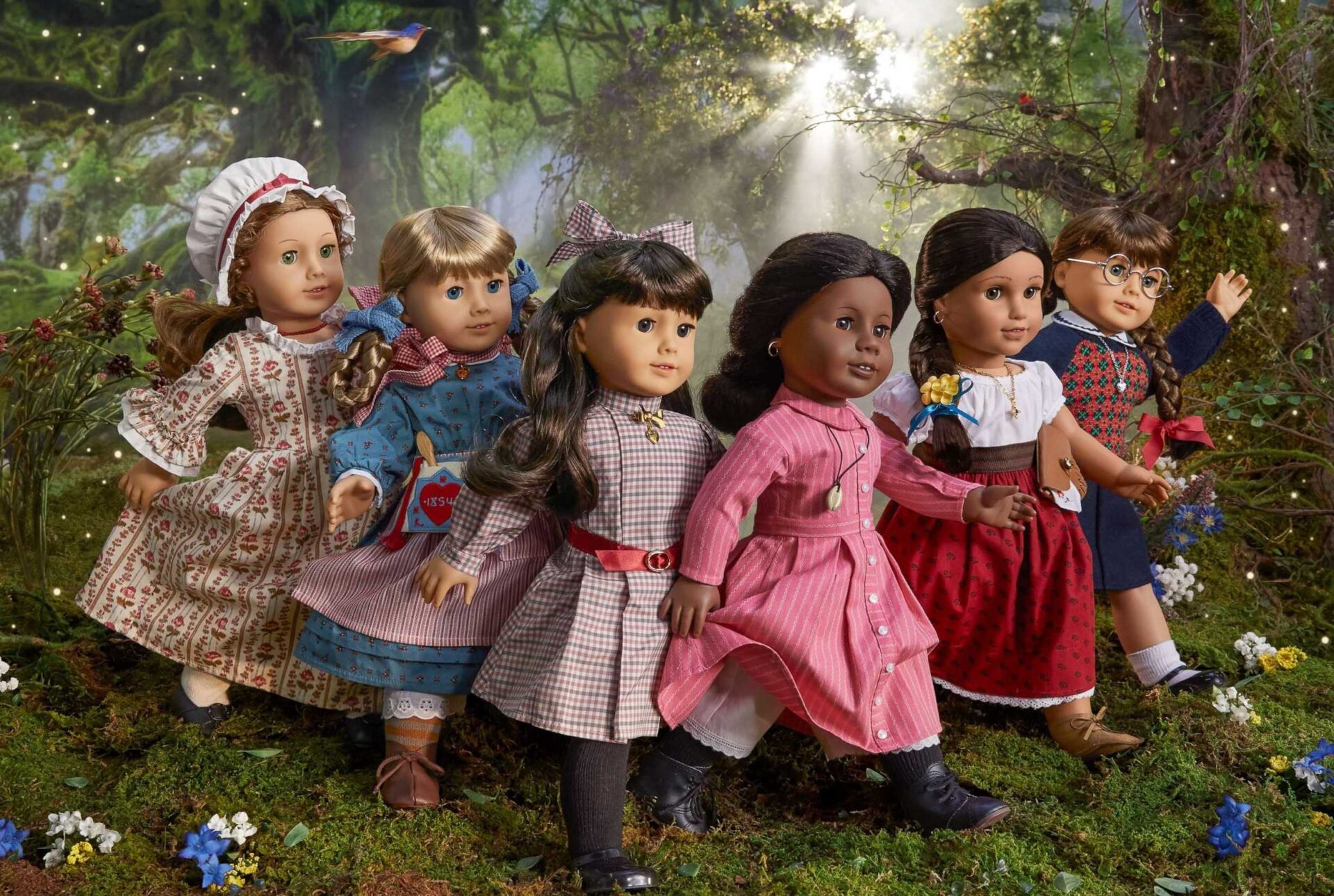 the original Historical Characters line from left to right: Felicity, Kirsten, Samantha, Addy, Josefina and Molly